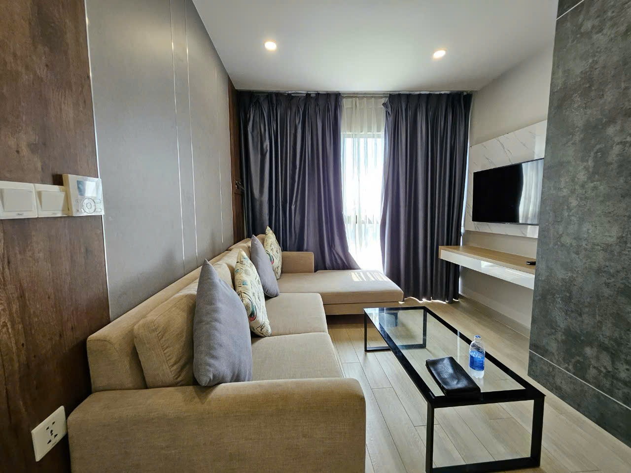 Cho thuê căn hộ 2pn 23 triệu tòa Bắc Gold Coast Nha Trang - Ảnh chính